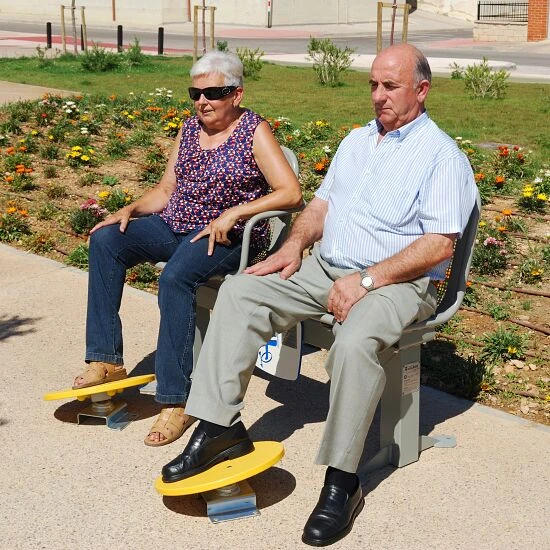 Agapito Outdoor-Fitnessgerät "Fuß-Kreisel" 4 Agapito Outdoor-Fitnessgerät "Fuß-Kreisel" – Bild 4