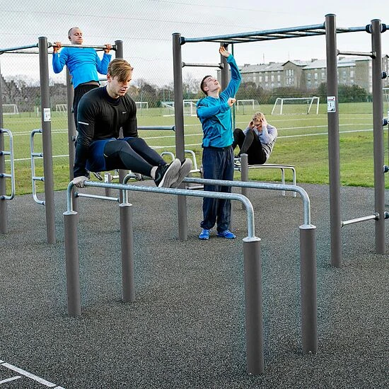 Kompan Outdoor-Fitnessgerät "Barren" 4 Kompan Outdoor-Fitnessgerät "Barren" – Bild 4
